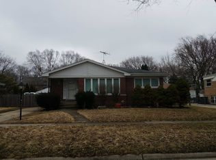 221 S Prindle Ave, Arlington Heights, IL 60004