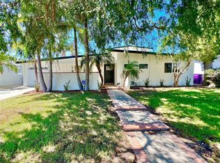 1417 Vuelta Grande Ave, Long Beach, CA 90815