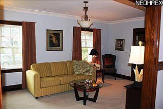 3rd image of 17427 Woodford Ave