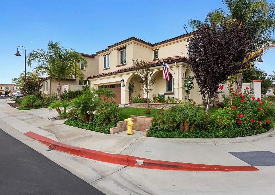 1st image of 4260 Calle Del Vis