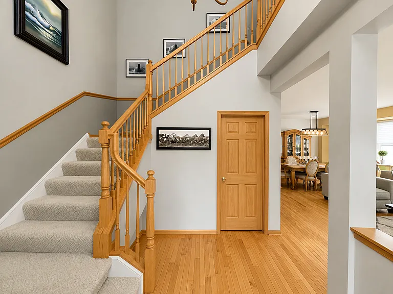 315 Red Sky Dr — Photo 2