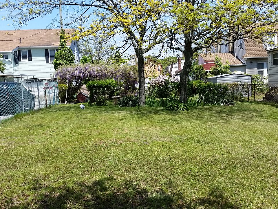 1st image of 2114 Birdsall Ave
