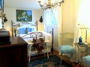 2528 De La Vina St APT 6, Santa Barbara, CA 93105