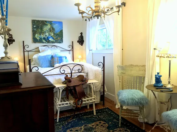 2528 De La Vina St APT 6, Santa Barbara, CA 93105