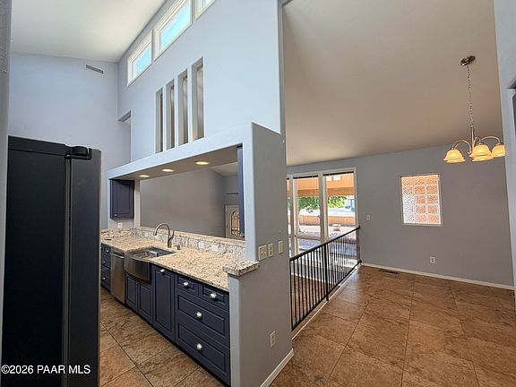 4th image of 5697 N Honeysuckle Rd