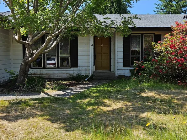 4 Trinity Place, Cosmopolis, WA 98537