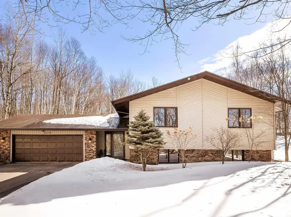 4870 Woodridge Dr, Hermantown, MN 55811