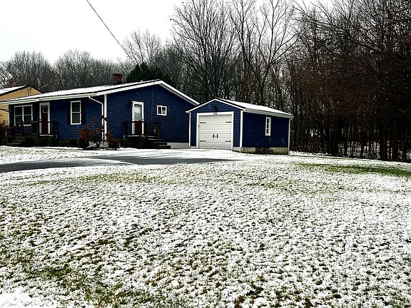 4th image of 1256 Grace St