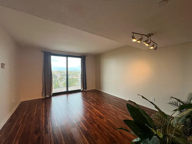 300 S Duval St #903 — Photo 17