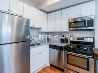 23 Linwood St #1R, Roxbury, MA 02119