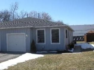 121 S Van Nortwick Ave, Batavia, IL 60510