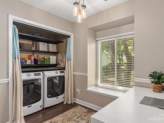 4th image of 816 Sardis Cove Dr