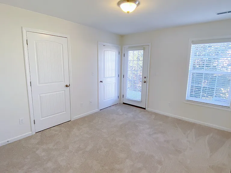 Fox Ridge — Photo 68