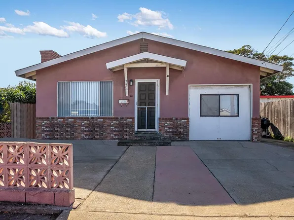 750 Amador Ave, Seaside, CA 93955