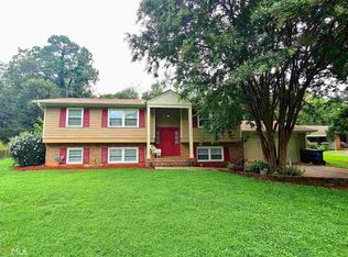 550 N White St, Carrollton, GA 30117
