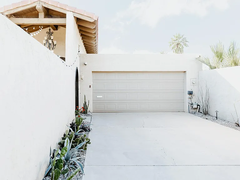 2836 N 76th Pl — Photo 33