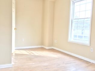 104 Birch Hill Rd, Locust Valley, NY 11560