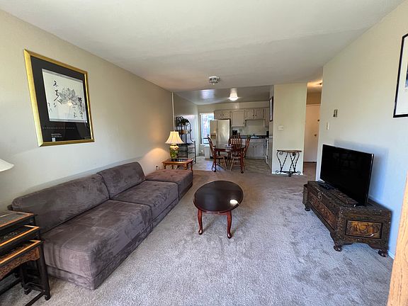 2nd image of 426 Arkansas St #2