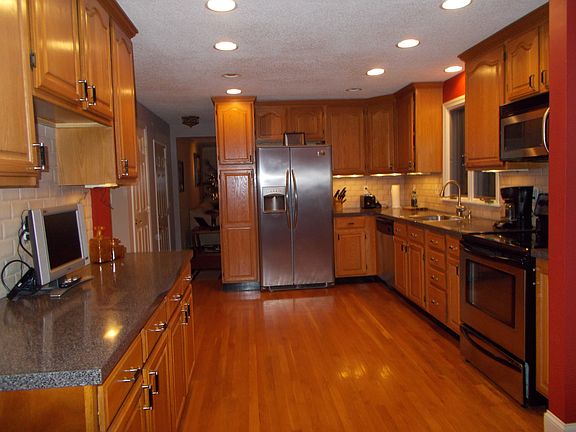3rd image of 108 Maskel Road