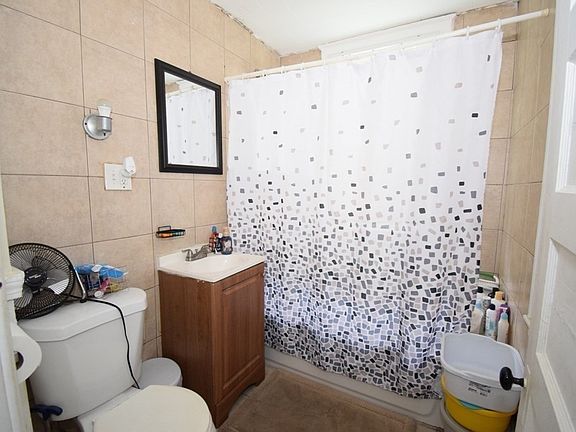 4th image of 6 Pelham St