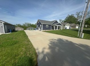 15 Maryknoll Rd, Old Monroe, MO 63369