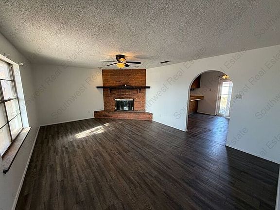 3rd image of 312 La Salle Dr