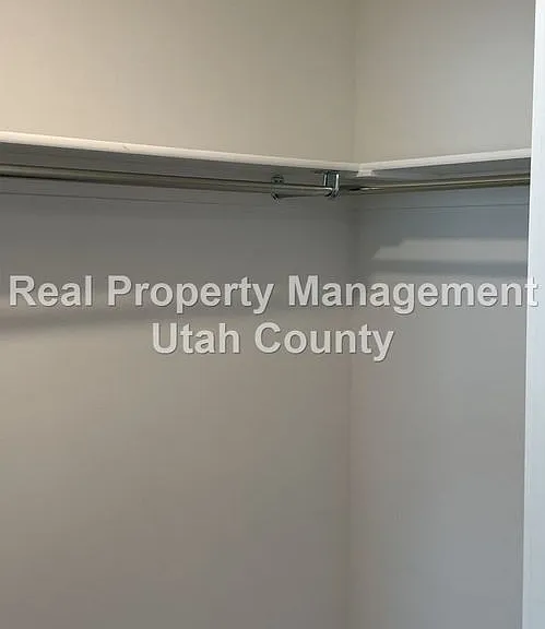 487 S Fox Chase Ln — Photo 17