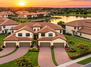 2359 Montserrat LN #202, NAPLES, FL 34120