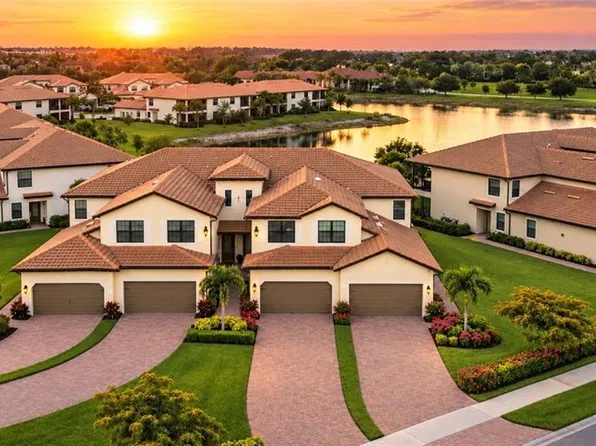 2359 Montserrat LN #202, NAPLES, FL 34120