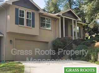 15250 Sky Pines Rd, Grass Valley, CA 95949