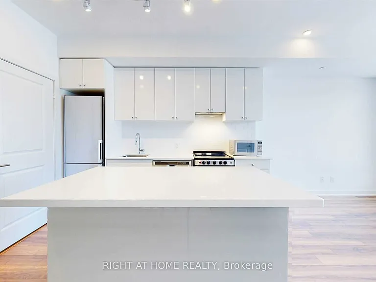 2799 Kingston Rd #217 — Photo 7