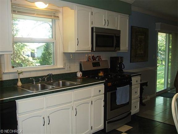 5th image of 384 Scala Dr