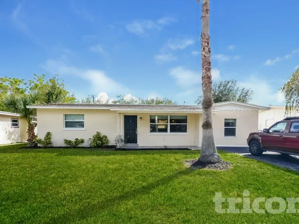 731 Lakeside Dr, Largo, FL 33778
