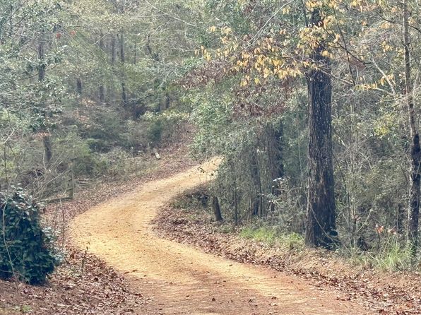 Glory Ln, Hattiesburg, MS 39402