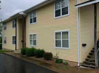 215 Morgan Ave APT A, Elkton, VA 22827