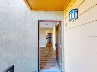 2305 McBride Ln APT 11, Santa Rosa, CA 95403