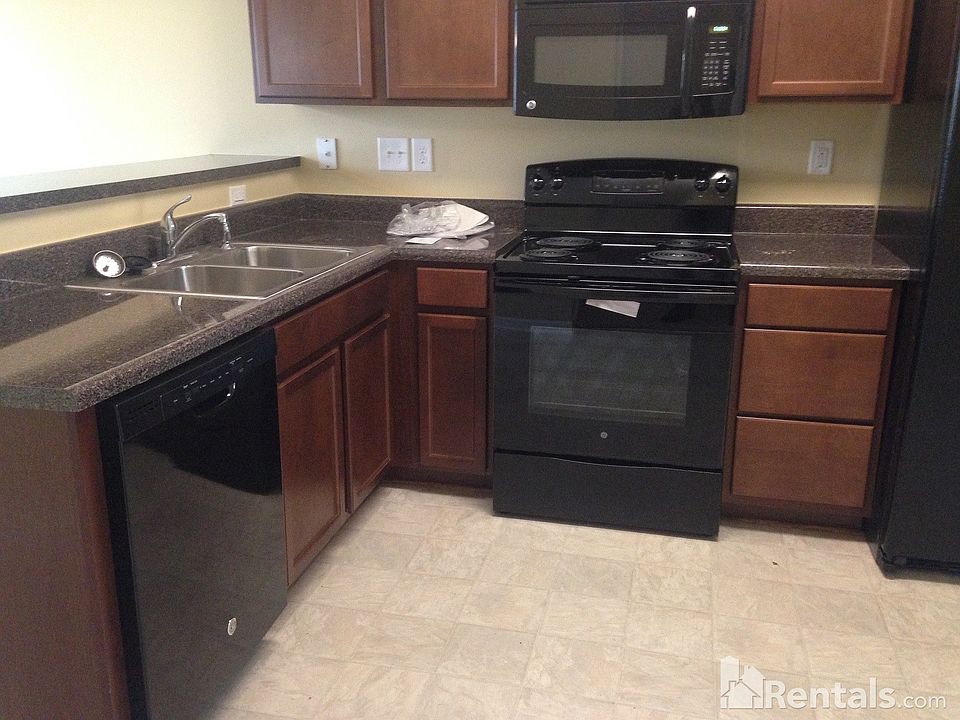 2nd image of 4816 Bryn Athyn Ct