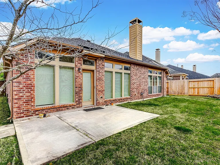 27923 Silverstream Ct — Photo 33