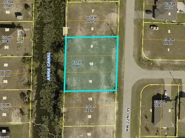 1100 NW 22nd Pl, Cape Coral, FL 33993