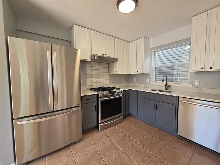 203 Halladay St #1 — Photo 17