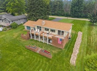 W6767 Homewood Ave, Shawano, WI 54166