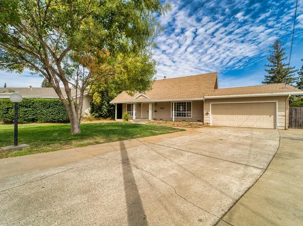 925 Starlite Ln, Yuba City, CA 95991