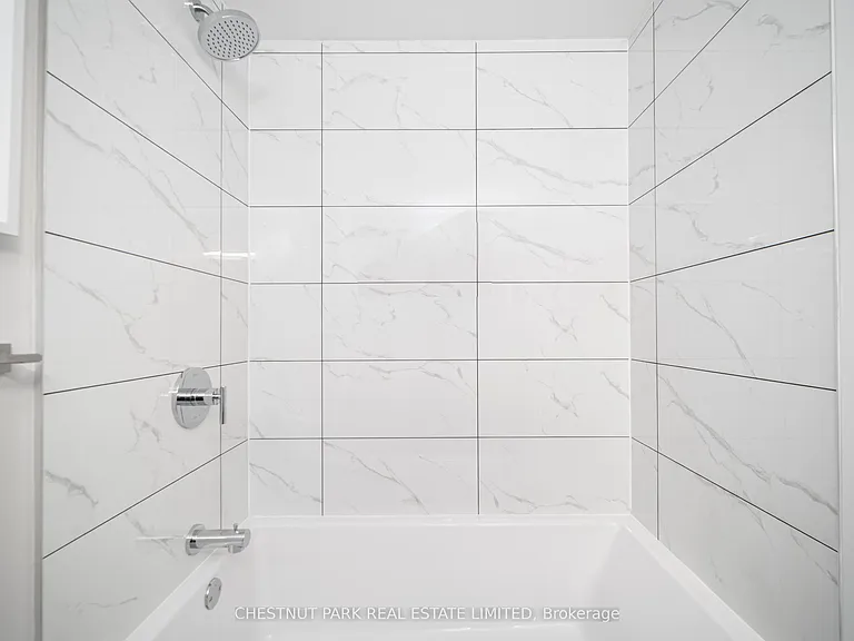 42 Cavell Ave — Photo 32