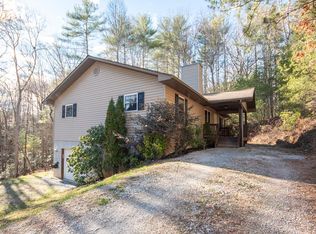 86 Woodland Cove Rd, Franklin, NC 28734