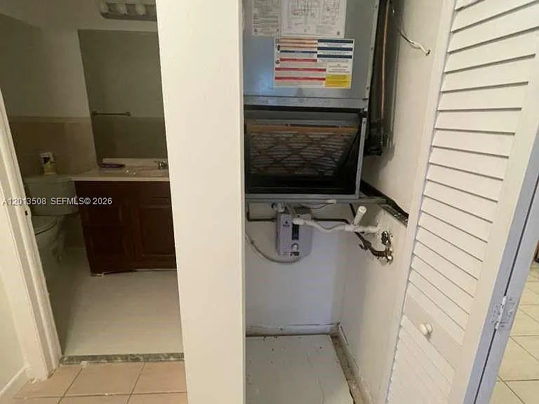 809 NE 199th St #105-7 — Photo 10