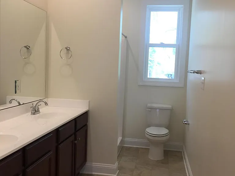 511 Peru Rd — Photo 19