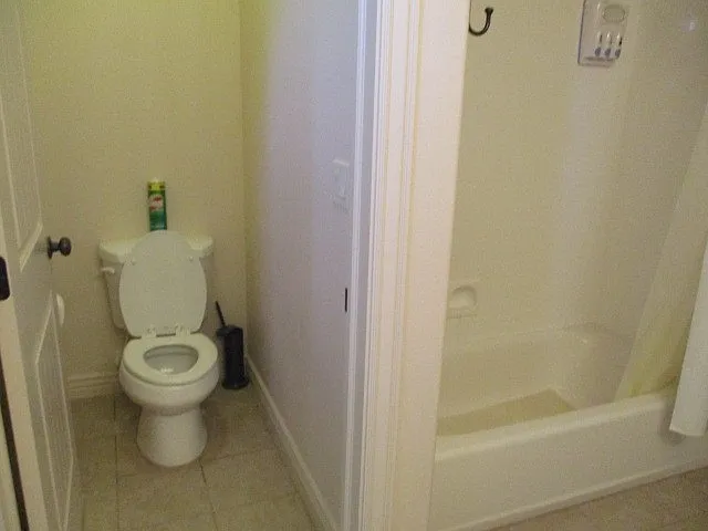 323 S 3525 W — Photo 15