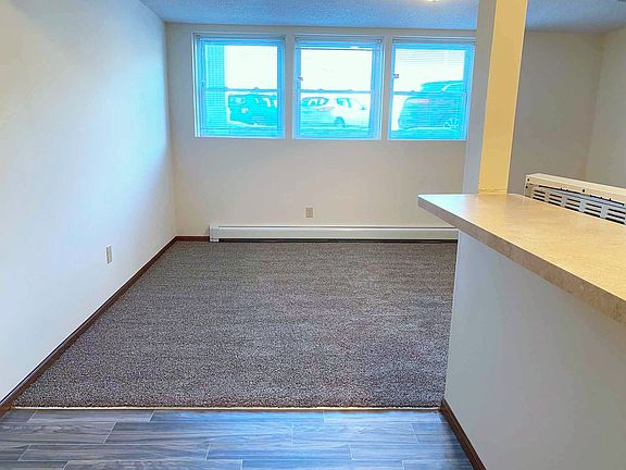 5th image of 2390 7th St W #10