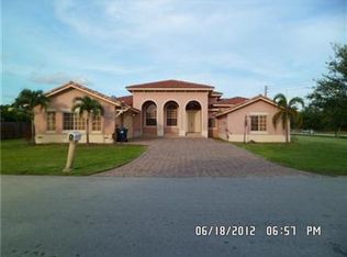 19993 SW 129th Ct, Miami, FL 33177