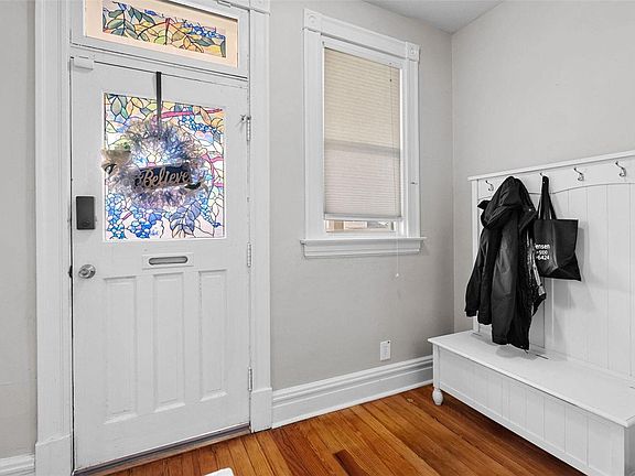 4th image of 4327 Neosho St